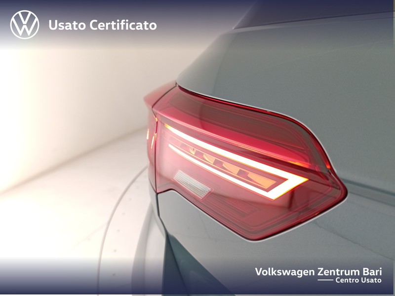 Volkswagen T-Roc 1.5 tsi style dsg - 22