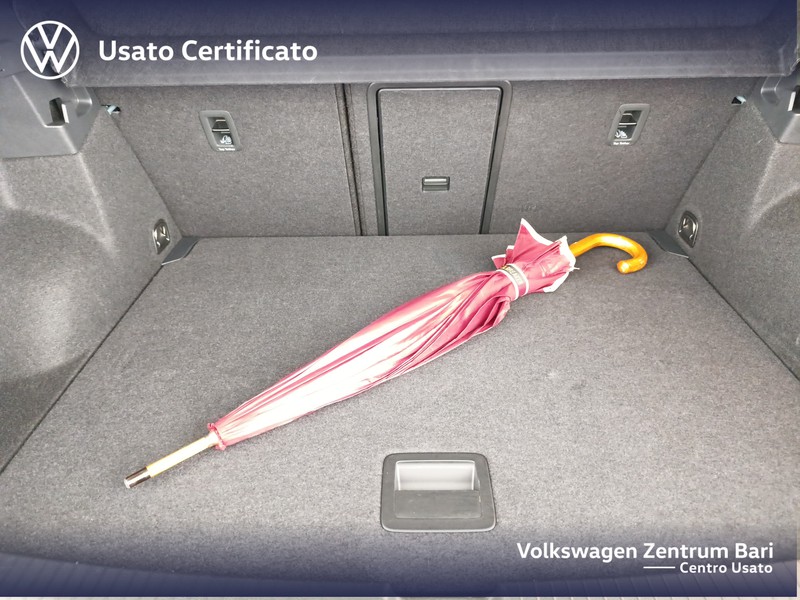 Volkswagen T-Roc 1.5 tsi style dsg - 23