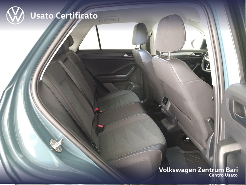 Volkswagen T-Roc 1.5 tsi style dsg - 24