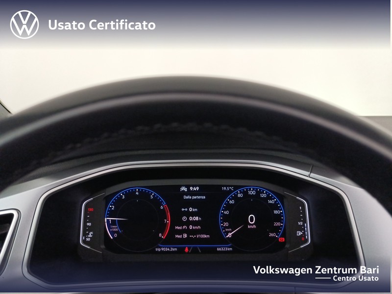 Volkswagen T-Roc cabriolet 1.0 tsi style 110cv - 9