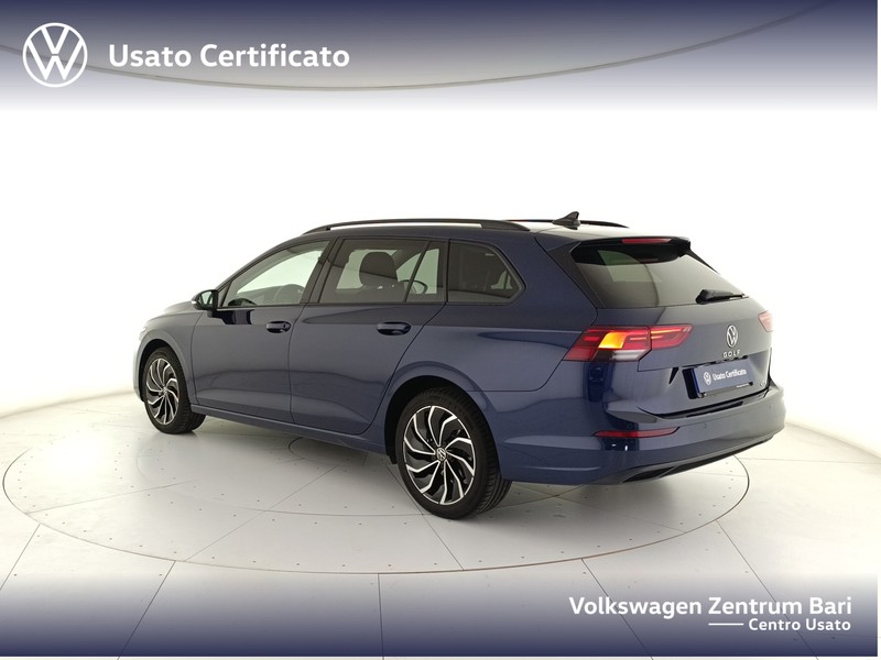 Volkswagen Golf variant 1.0 etsi evo life 110cv dsg - 8