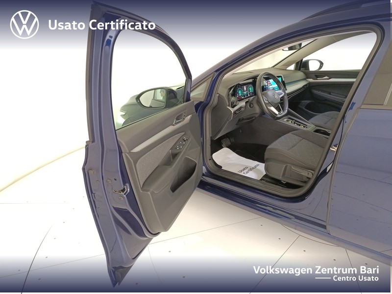 Volkswagen Golf variant 1.0 etsi evo life 110cv dsg - 13