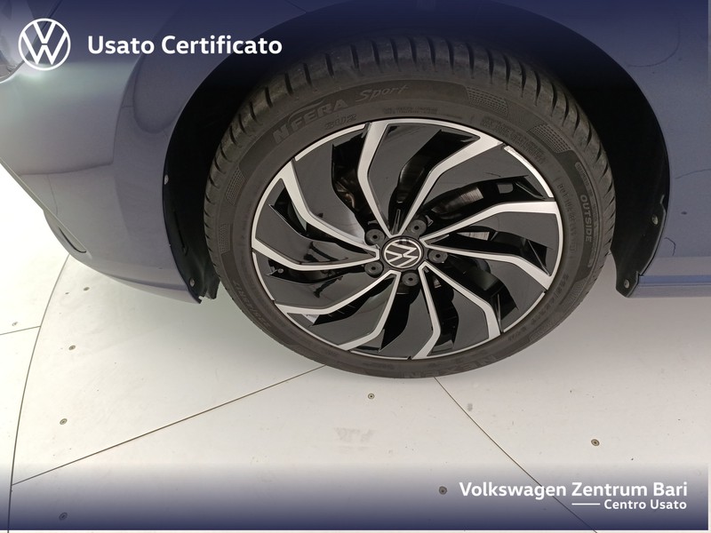 Volkswagen Golf variant 1.0 etsi evo life 110cv dsg - 16