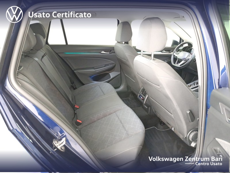 Volkswagen Golf variant 1.0 etsi evo life 110cv dsg - 23