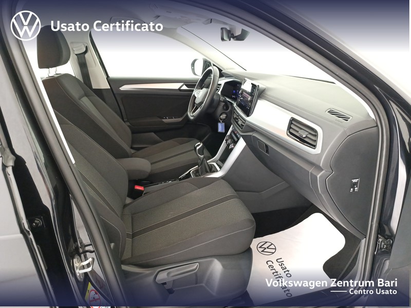 Volkswagen T-Roc 1.0 tsi life 110cv - 19