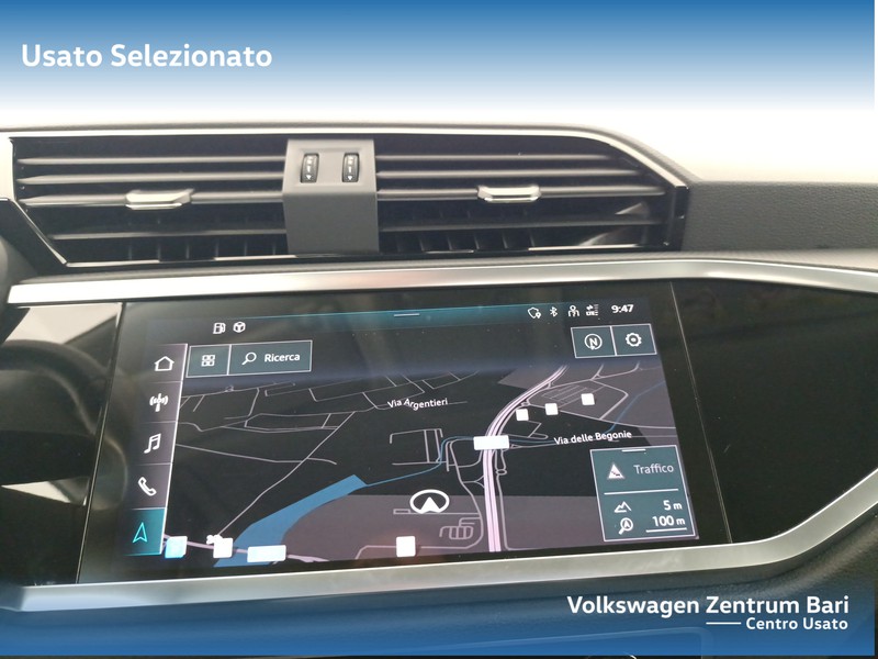 Audi Q3 35 2.0 tdi business advanced s-tronic - 11