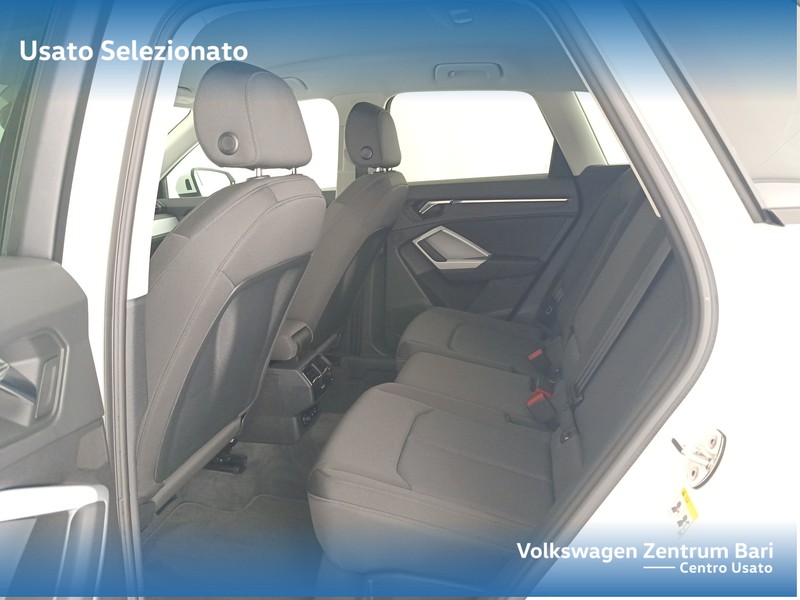 Audi Q3 35 2.0 tdi business advanced s-tronic - 14