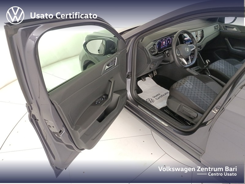 Volkswagen Taigo 1.0 tsi r-line 110cv - 12