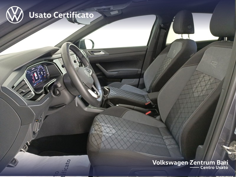 Volkswagen Taigo 1.0 tsi r-line 110cv - 13