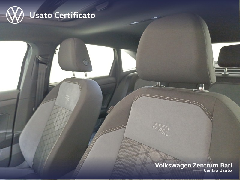 Volkswagen Taigo 1.0 tsi r-line 110cv - 15