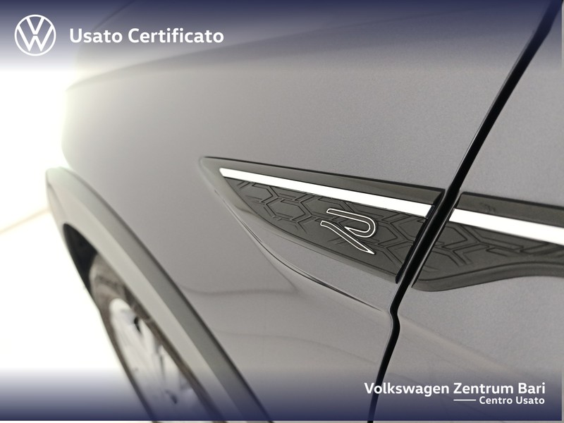 Volkswagen Taigo 1.0 tsi r-line 110cv - 17