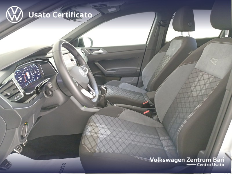 Volkswagen Taigo 1.0 tsi r-line 110cv - 13