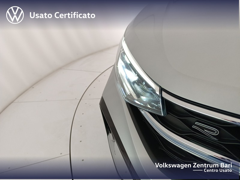 Volkswagen Taigo 1.0 tsi r-line 110cv - 25