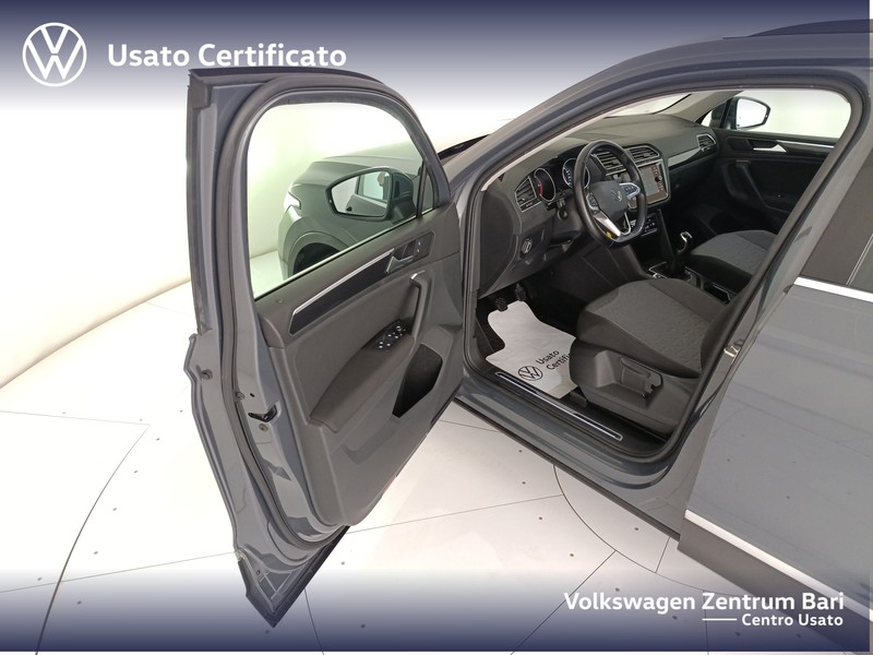 Volkswagen Tiguan 2.0 tdi life 122cv - 12