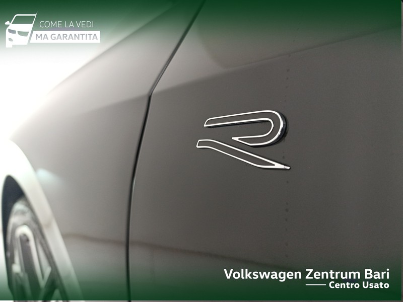 Volkswagen Golf 2.0 tdi r-line plus 150cv dsg - 17