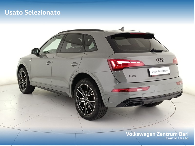 Audi Q5 40 2.0 tdi mhev 12v s line quattro s-tronic - 8