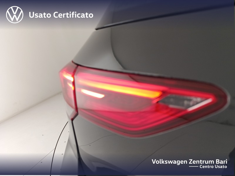 Volkswagen Golf 1.0 tsi evo life 110cv - 17