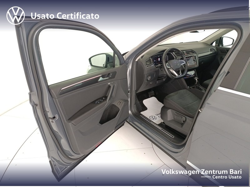 Volkswagen Tiguan 2.0 tdi elegance 150cv dsg - 13