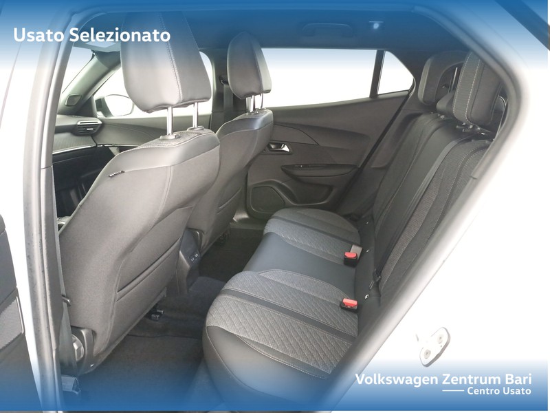 Peugeot 2008 1.2 puretech allure s&s 130cv eat8 - 17