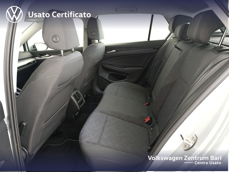 Volkswagen Golf 2.0 tdi life 115cv dsg - 16