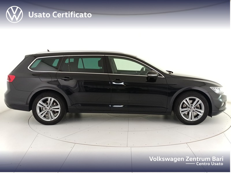 Volkswagen Passat variant 2.0 tdi business 122cv dsg - 4