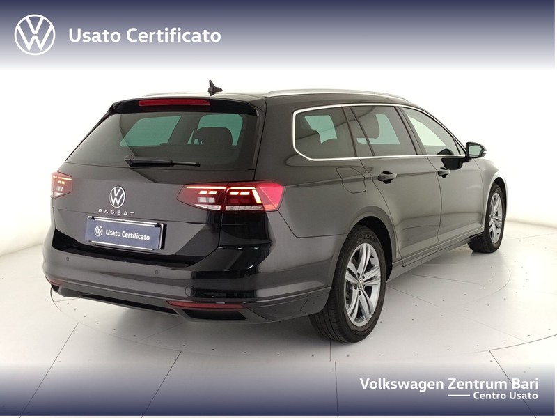 Volkswagen Passat variant 2.0 tdi business 122cv dsg - 5