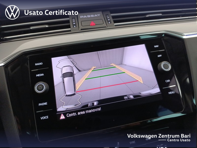 Volkswagen Passat variant 2.0 tdi business 122cv dsg - 10