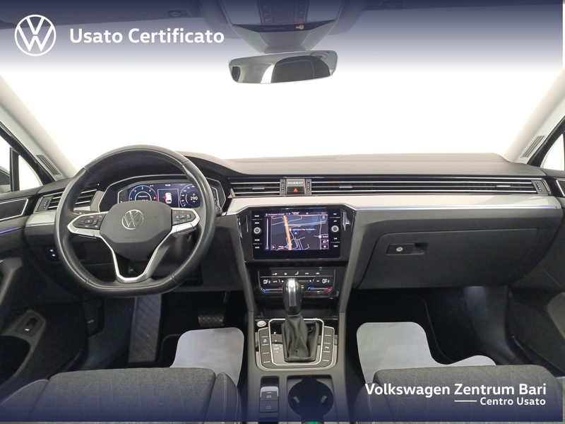 Volkswagen Passat variant 2.0 tdi business 122cv dsg - 17