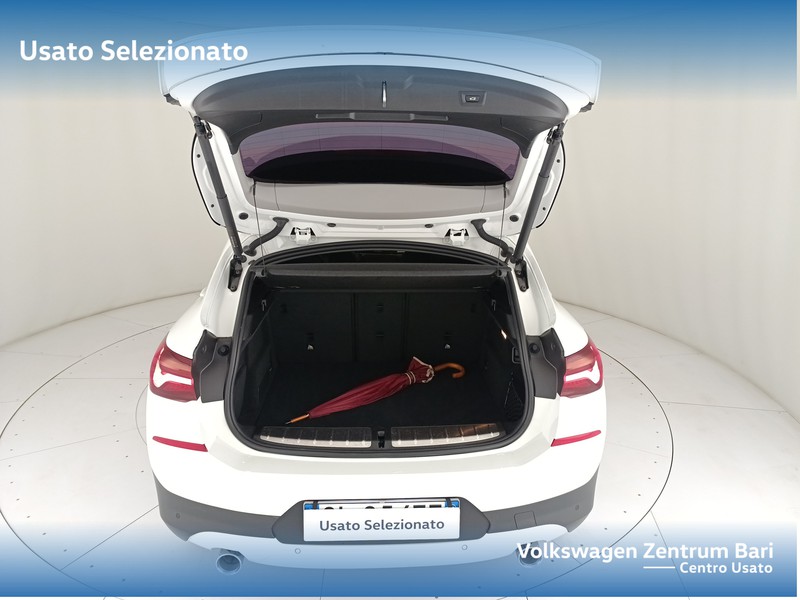 BMW X2 sdrive18d business x auto - 20