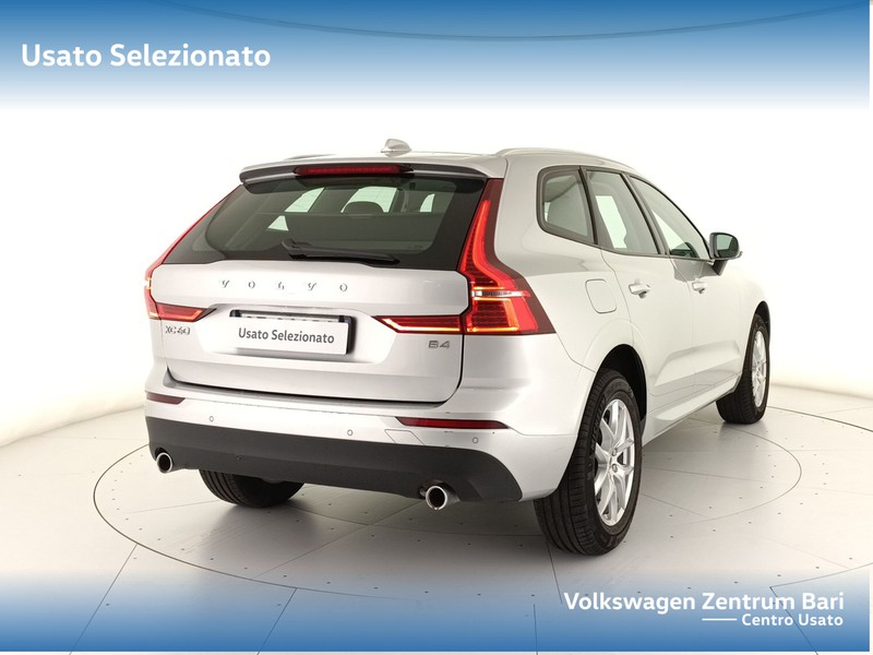 Volvo XC60 2.0 b4 momentum pro auto - 6