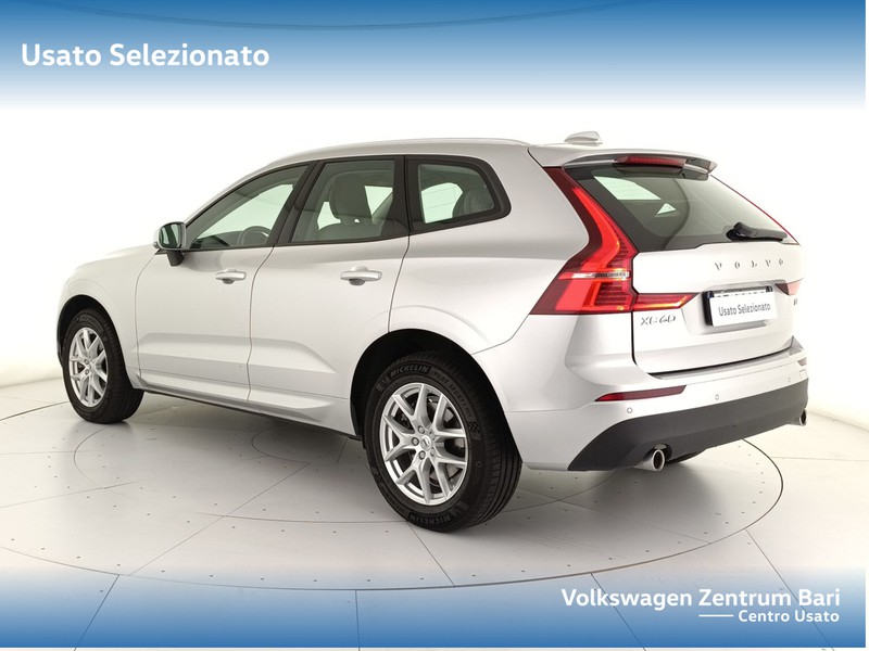 Volvo XC60 2.0 b4 momentum pro auto - 7