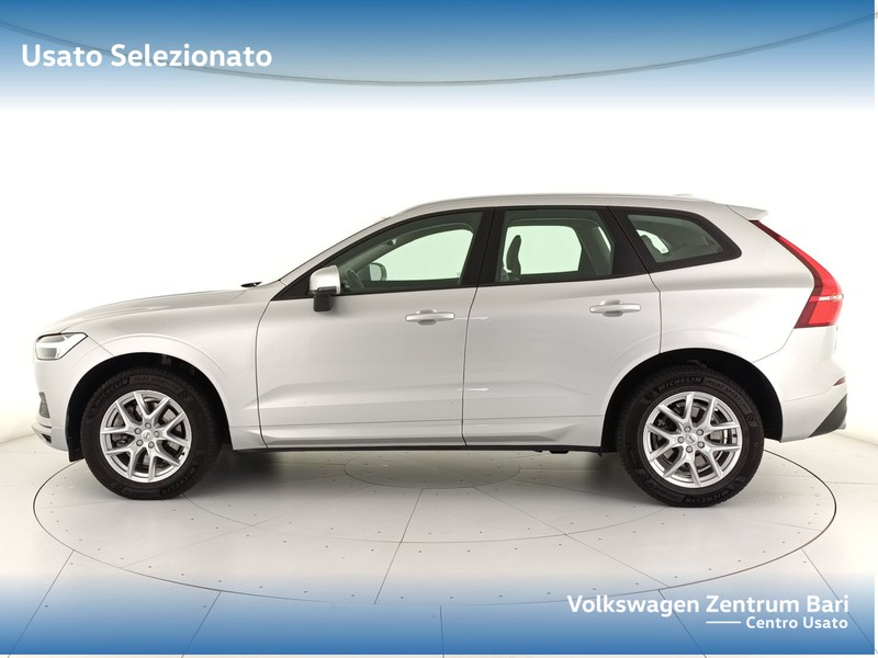 Volvo XC60 2.0 b4 momentum pro auto - 8