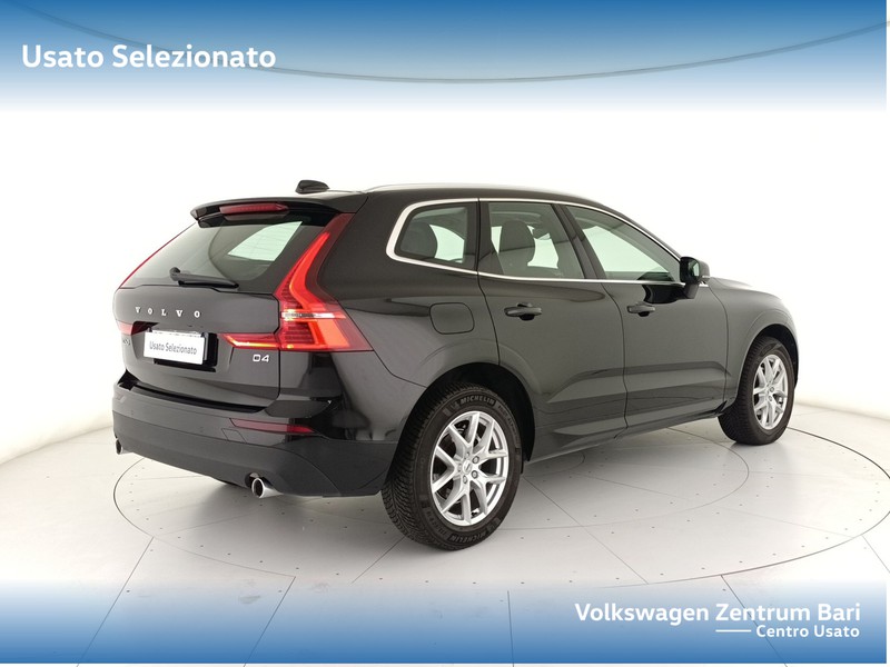 Volvo XC60 2.0 d4 momentum pro auto - 6