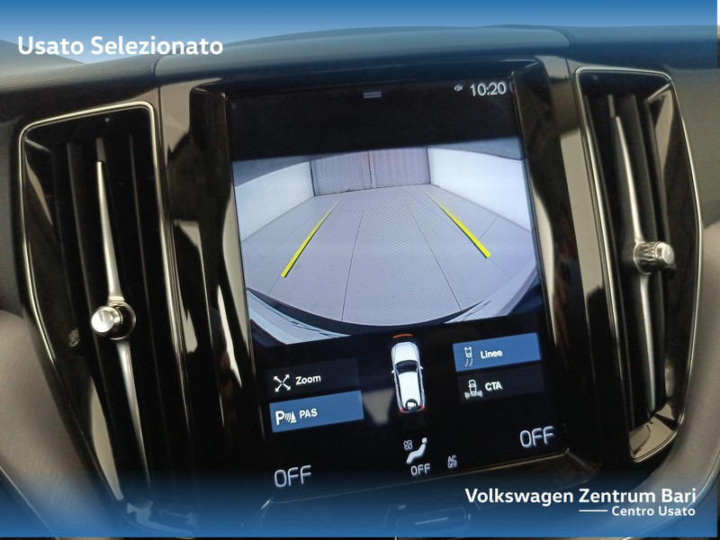 Volvo XC60 2.0 d4 momentum pro auto - 10