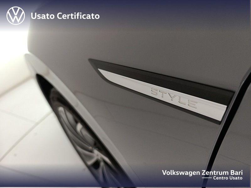 Volkswagen Golf 2.0 tdi style 115cv dsg - 16