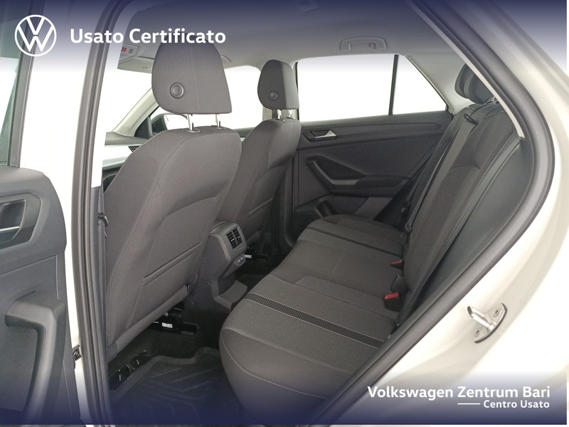 Volkswagen T-Roc 1.0 tsi life 110cv - 16