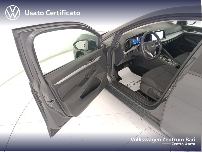 Volkswagen Golf 2.0 tdi life 115cv dsg - 12