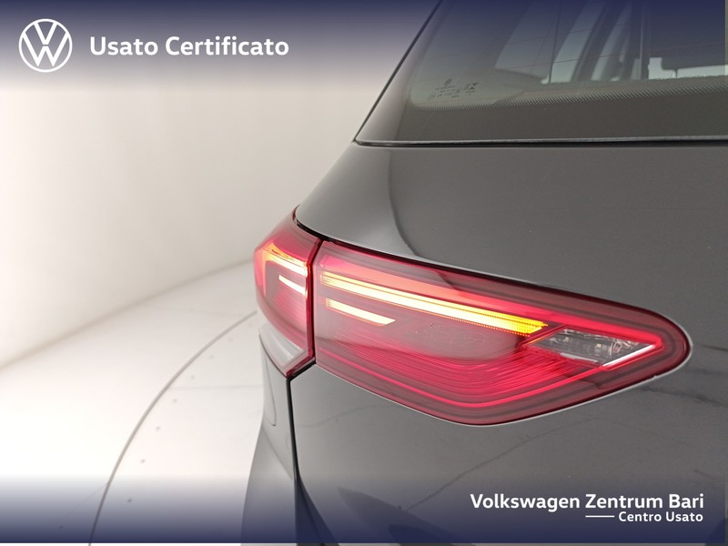 Volkswagen Golf 2.0 tdi life 115cv dsg - 19