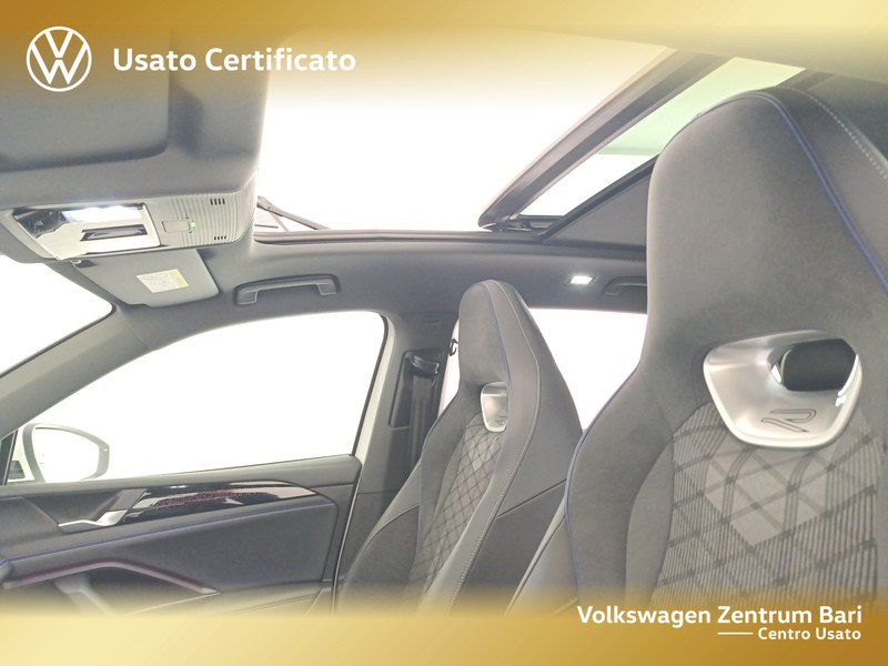 Volkswagen Tiguan 2.0 tdi r-line plus 150cv dsg - 24