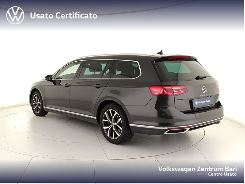 Volkswagen Passat variant 2.0 tdi executive 150cv dsg - 8