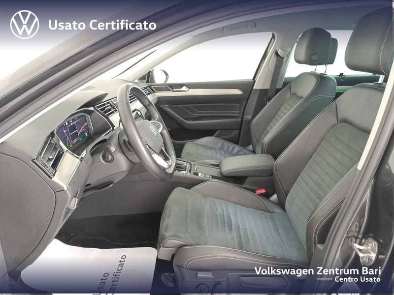 Volkswagen Passat variant 2.0 tdi executive 150cv dsg - 14
