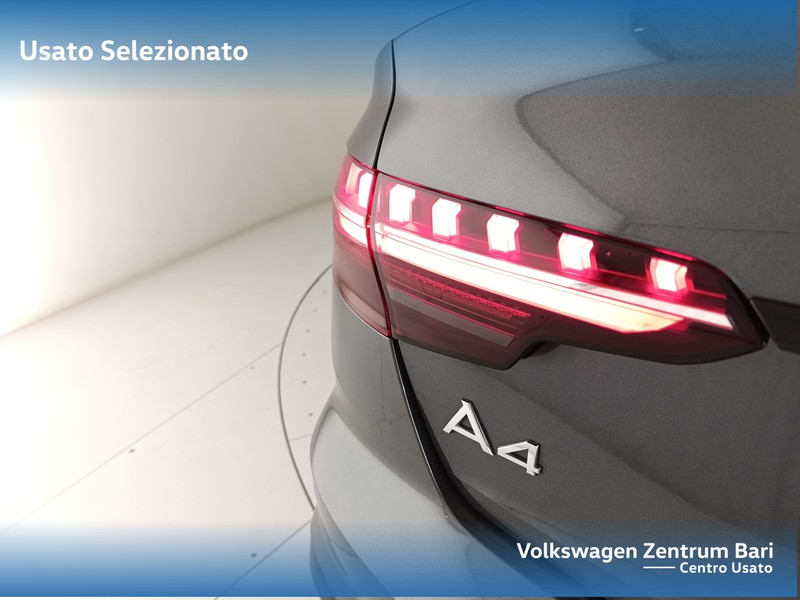 Audi A4 35 2.0 tdi mhev s line edition 163cv s-tronic - 18