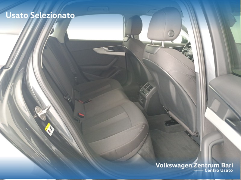 Audi A4 35 2.0 tdi mhev s line edition 163cv s-tronic - 20