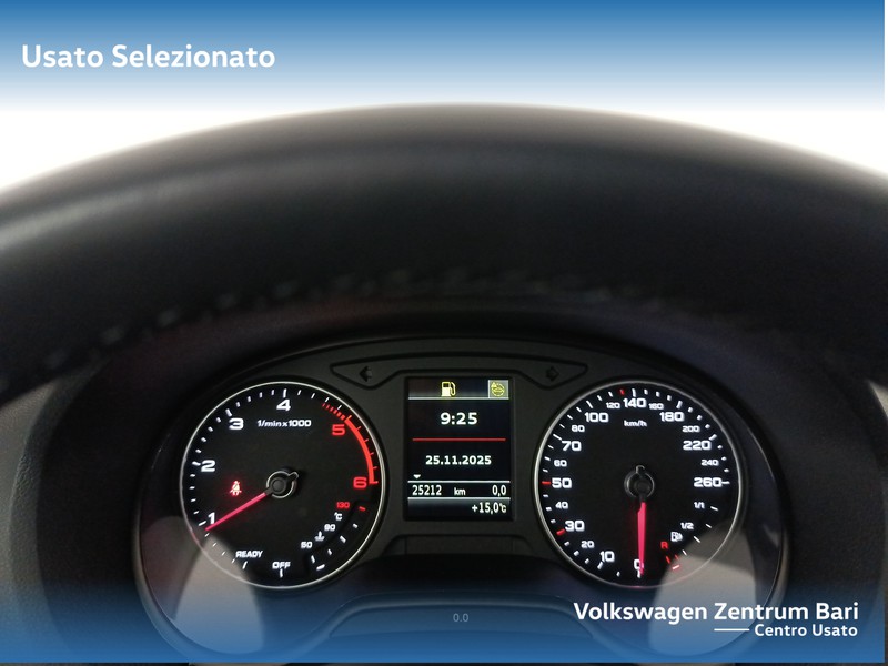 Audi Q2 30 2.0 tdi business - 10