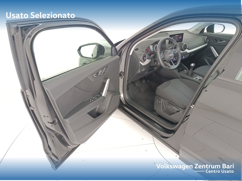 Audi Q2 30 2.0 tdi business - 13