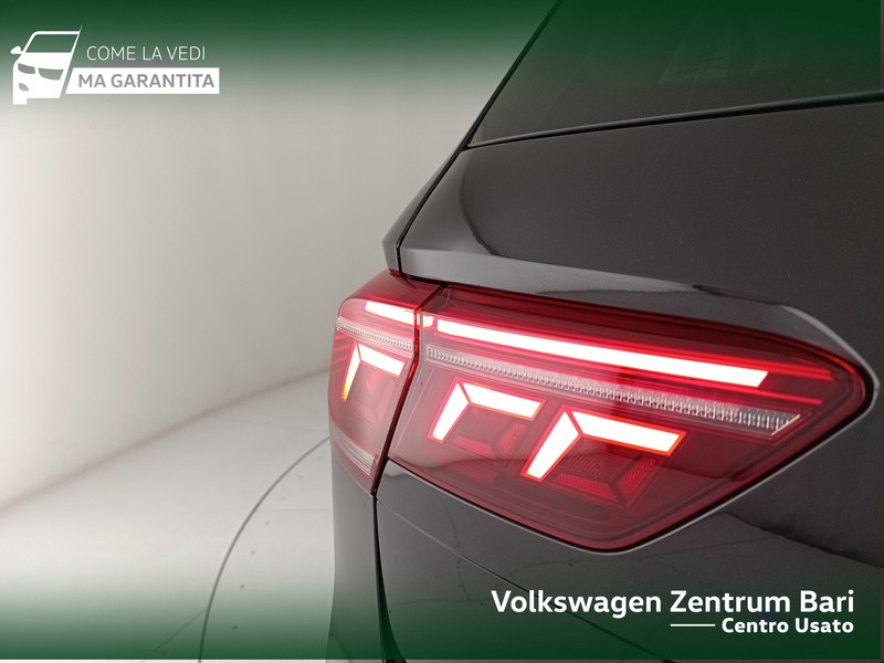 Volkswagen Tiguan 2.0 tdi elegance 150cv dsg - 19