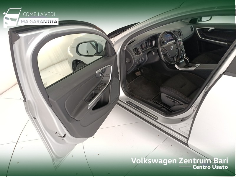 Volvo V60 2.0 d2 business geartronic - 12