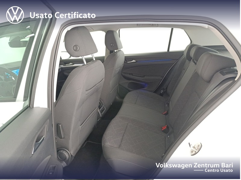 Volkswagen Golf 2.0 tdi life 115cv - 17
