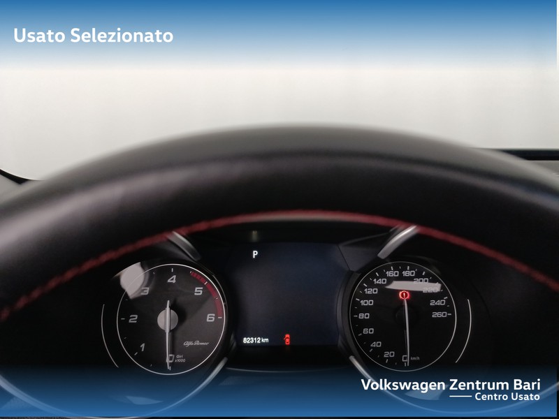 Alfa Romeo Giulia 2.2 t sprint 160cv auto - 10