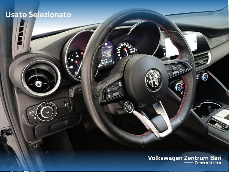 Alfa Romeo Giulia 2.2 t sprint 160cv auto - 18